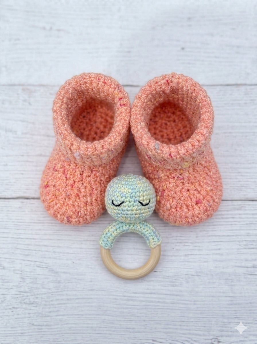 Crochet Baby Booties – 0–3 Months – Pink Speckled Newborn Shoes